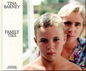 tina-barney-family-ties