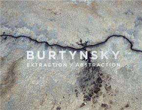 edward-burtynsky-extraction-abstraction